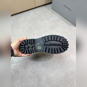 [BALENCIAGA] Balenciaga  - Высоко