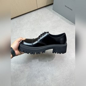 [BALENCIAGA] Balenciaga  - Высоко