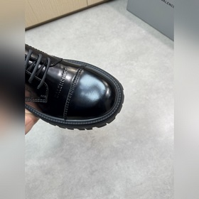 [BALENCIAGA] Balenciaga  - Высоко