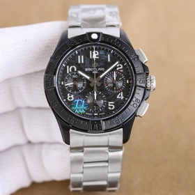 Новинка BLS： Breitling Avenger B01 Chr