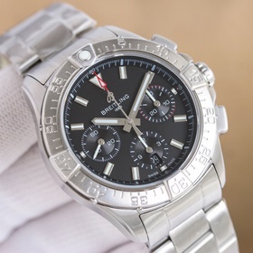 Новинка BLS： Breitling Avenger B01 Chr