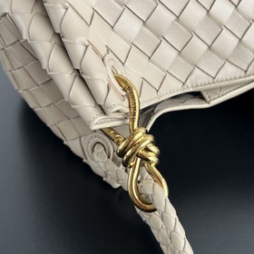 Новая сумка BV Intrecciato из плетеной