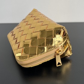 550 #Bv Intrecciato Плетеная космети