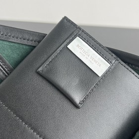 1250   Новая сумка BV Sawyer Large 