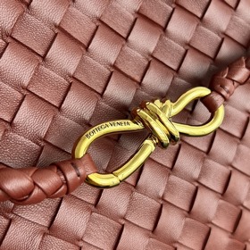 2550 #Bottega Veneta Весна/Лето 2026