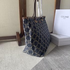 CELINEine2026 Barcelona Vintage Collec