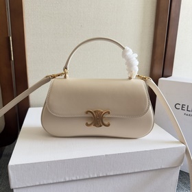 CELINEine Новинка  Сумка TEEN LOLA и