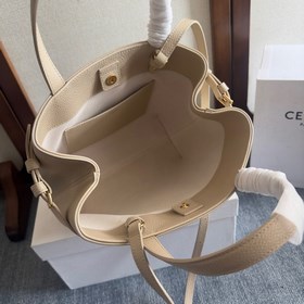 Новинка： сумка Cabas Anais из зернисто