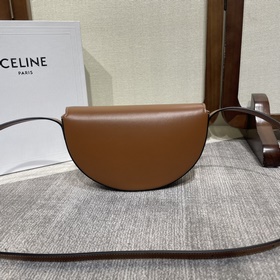 Зимняя коллекция Ce22 Сумка Moon Bag C