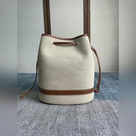 CELINEine Французская коллекция Pre-Fa