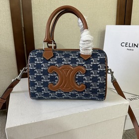 CELINEINE24S Весна/Лето Новые поступле