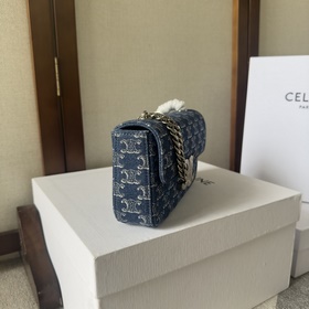 Новая коллекция CELINEINE： небольшая д