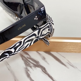 CELINE  Модель： CL40195 Размер： 14