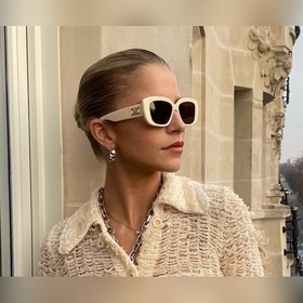 celine2026 Позирует для камеры celine：