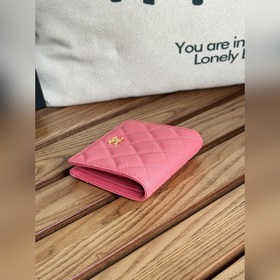 Новое поступление： Chanel 2104  Комп