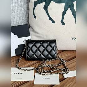 Новая сумка Chanel из кожи ягненка – е