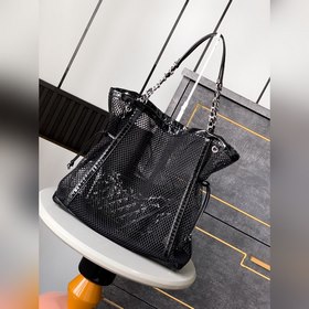 Отправлено! Большая сумка CHANEL Two-i