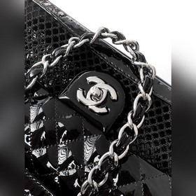Отправлено! Большая сумка CHANEL Two-i