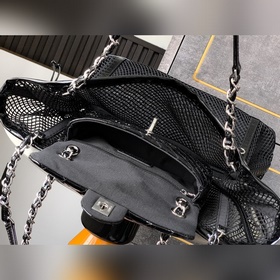 Отправлено! Большая сумка CHANEL Two-i