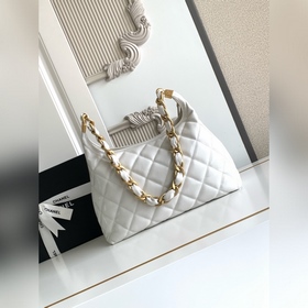 CNITFRCHANEL4923 Эта сумка изготовлена