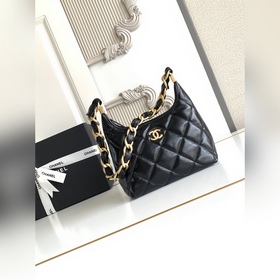 CNITFRCHANEL4922 Эта сумка изготовлена