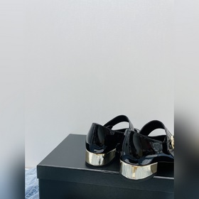Новые поступления CHANEL 2026s Класс