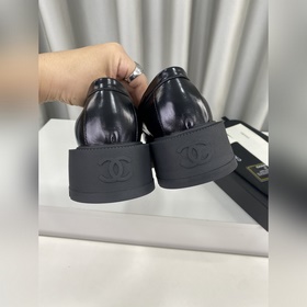 Женская одежда  Chanel 2026s Осень/З