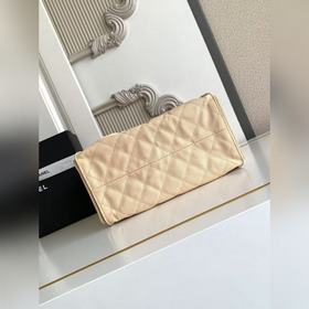 CNITFRAS5293CHANEL Серия 25： еще один 