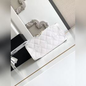 CNITFRAS5631 Серия CHANEL 25： еще один