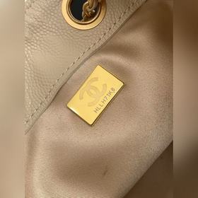 CNITFRAS5631 CHANEL 25 Series： еще одн