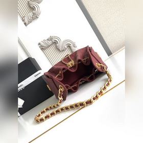 CNITFRAS5631 Серия CHANEL 25： еще один