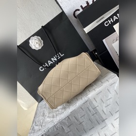 Французский роскошный аксессуар CHANEL