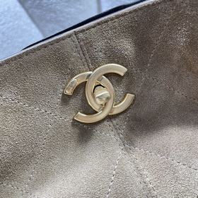 CHANEL Vertical 25A Series Новинка Изя