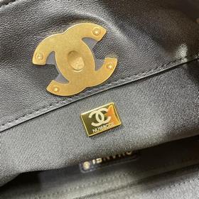 CHANEL Vertical 25A Series Новинка Изя