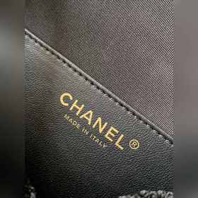 CHANEL Черно-золотой рюкзак с шнурками