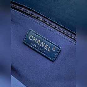 Сумка CHANEL Tote Bag с матовым акрило
