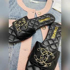 Женская обувь Женская одежда  CHANEL