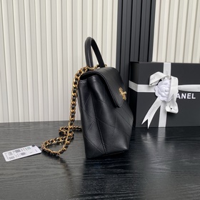 Chanel 25S Весенняя/Летняя коллекция A