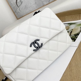 2303 — Большая сумка Chanel из предвес