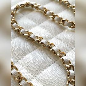 CHANEL 25C Кремовая сумка-коробка Но