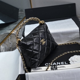 CHANEL 24A Small Hobo Handle Style Мас