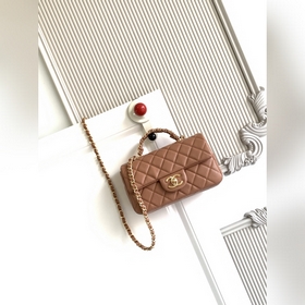 CNITFR5701 CHANEL25B Сезонная коллекци