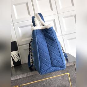 Джинсовая сумка CHANEL – идеальное доп