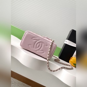 25C Lipstick Clutch： Изысканная компак