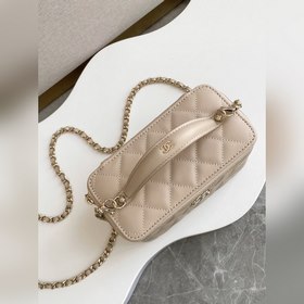 25C Lipstick Clutch： Изысканная компак