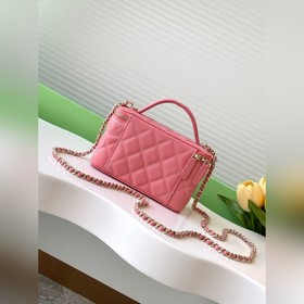 25C Lipstick Clutch： Изысканная компак
