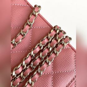 25C Lipstick Clutch： Изысканная компак