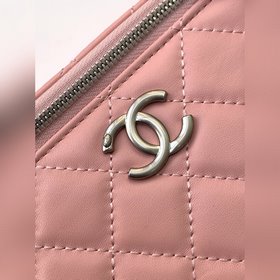 25b Новая косметичка из кожи ягненка. 