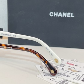 CHANEL Стиль, соответствующий стилю Xi