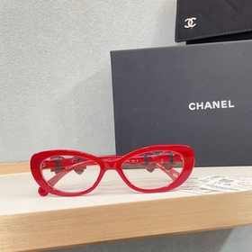 CHANEL Xin Zhi Leis Matching Style： Но